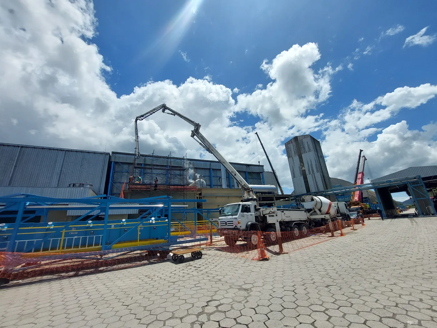 Obra de infraestrutura Tebecon